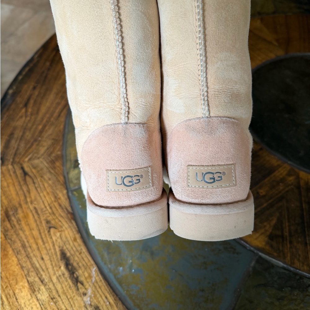 UGGS peach/beige